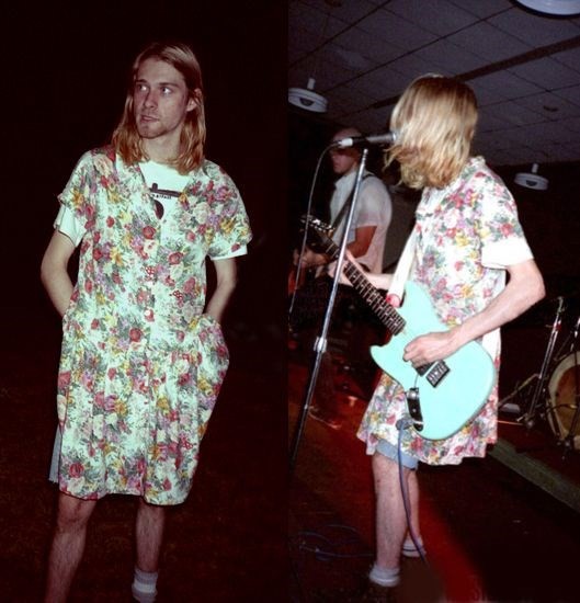 Kurt Cobain mặc Floral Dress. 